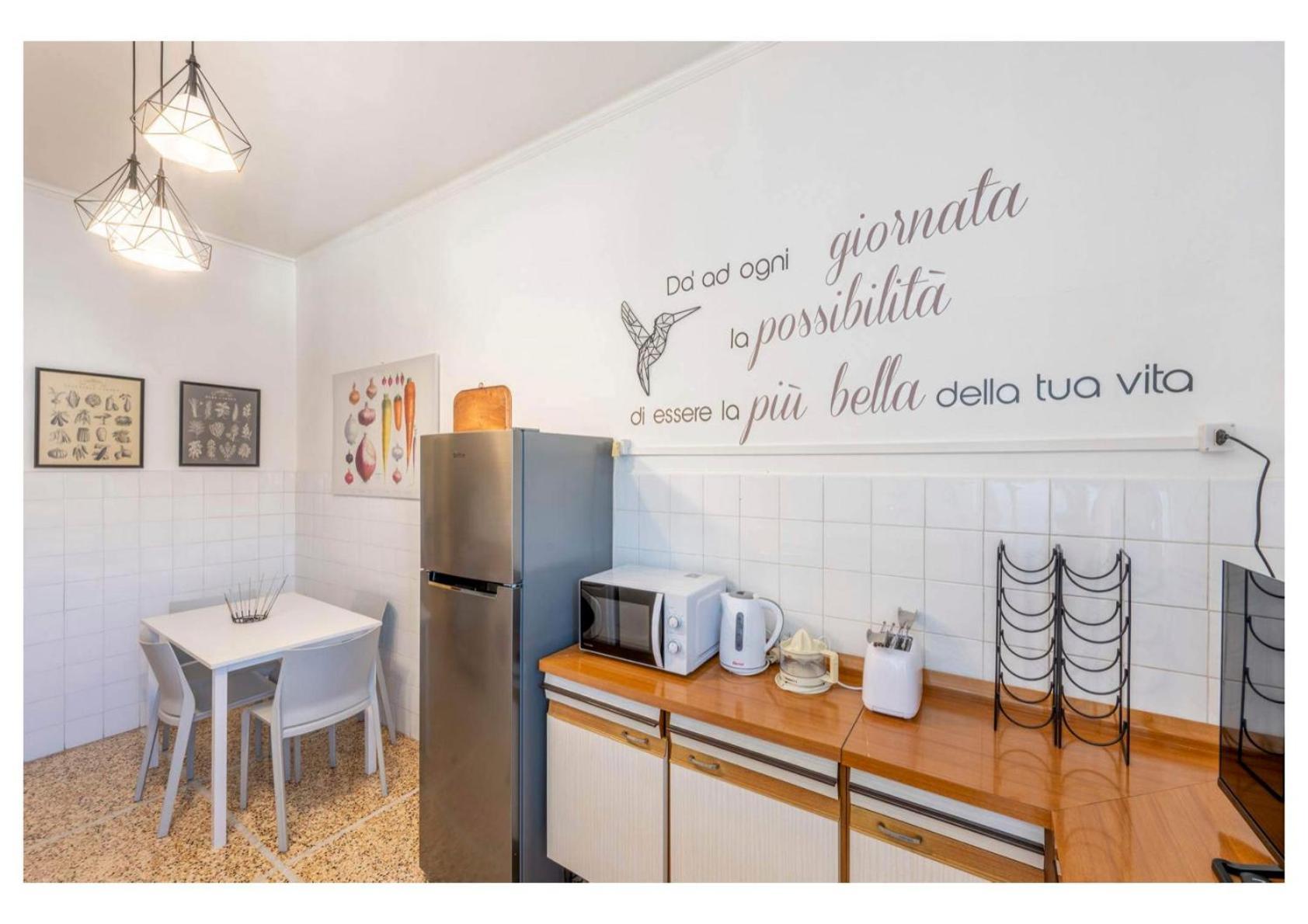 Holidays House Erma - Parcheggio Privato E Wi-fi - Ac Appartamento Genova
